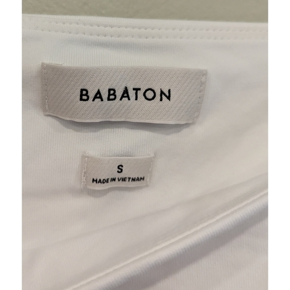 Babaton White Cropped Long Sleeve Square Neck Athletic Top Size Small - Picture 3 of 7